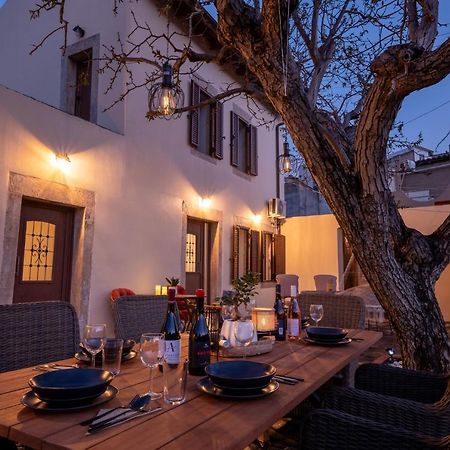 Walnut Tree Villa Archanes Exterior foto