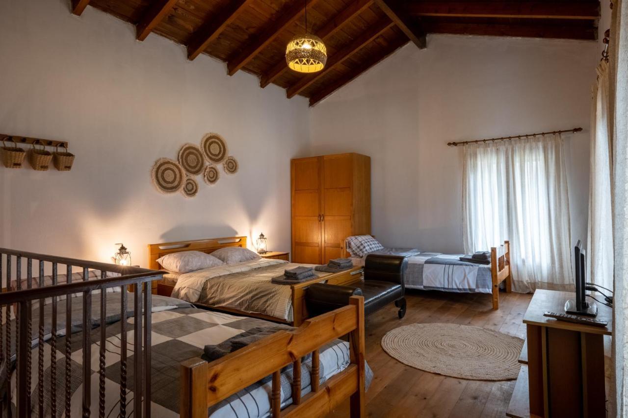 Walnut Tree Villa Archanes Exterior foto