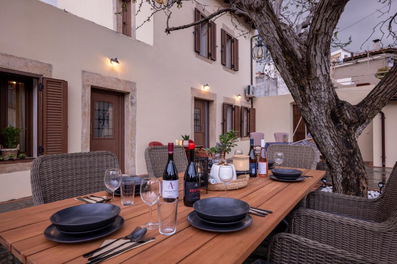 Walnut Tree Villa Archanes Exterior foto