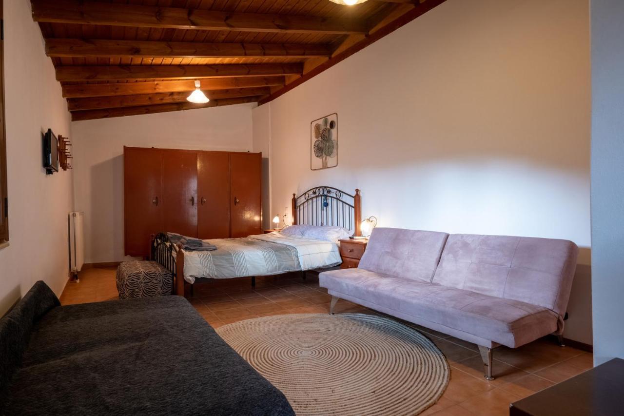 Walnut Tree Villa Archanes Exterior foto